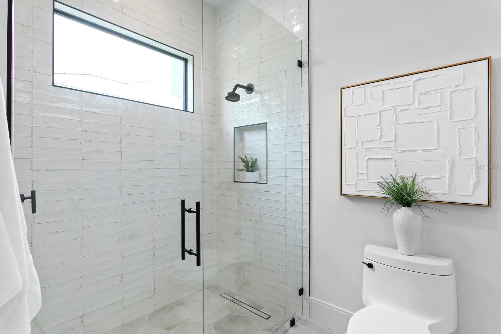 BAYSHORE ESTATES 4 - Residential