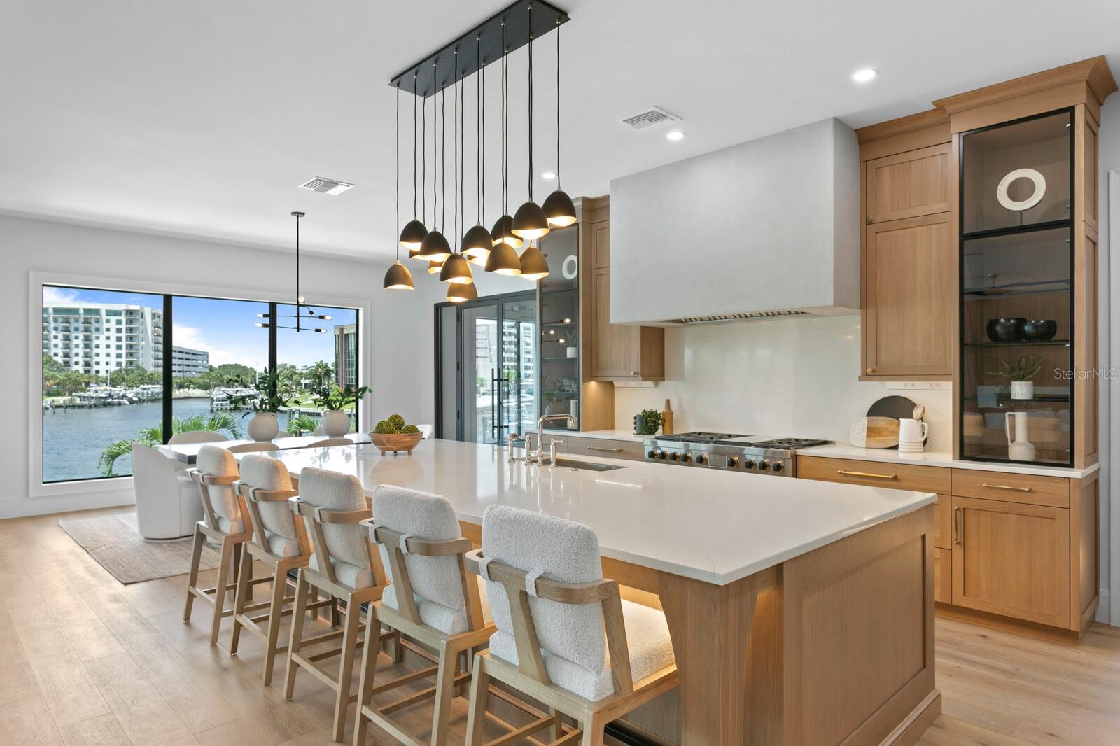 BAYSHORE ESTATES 4 - Residential