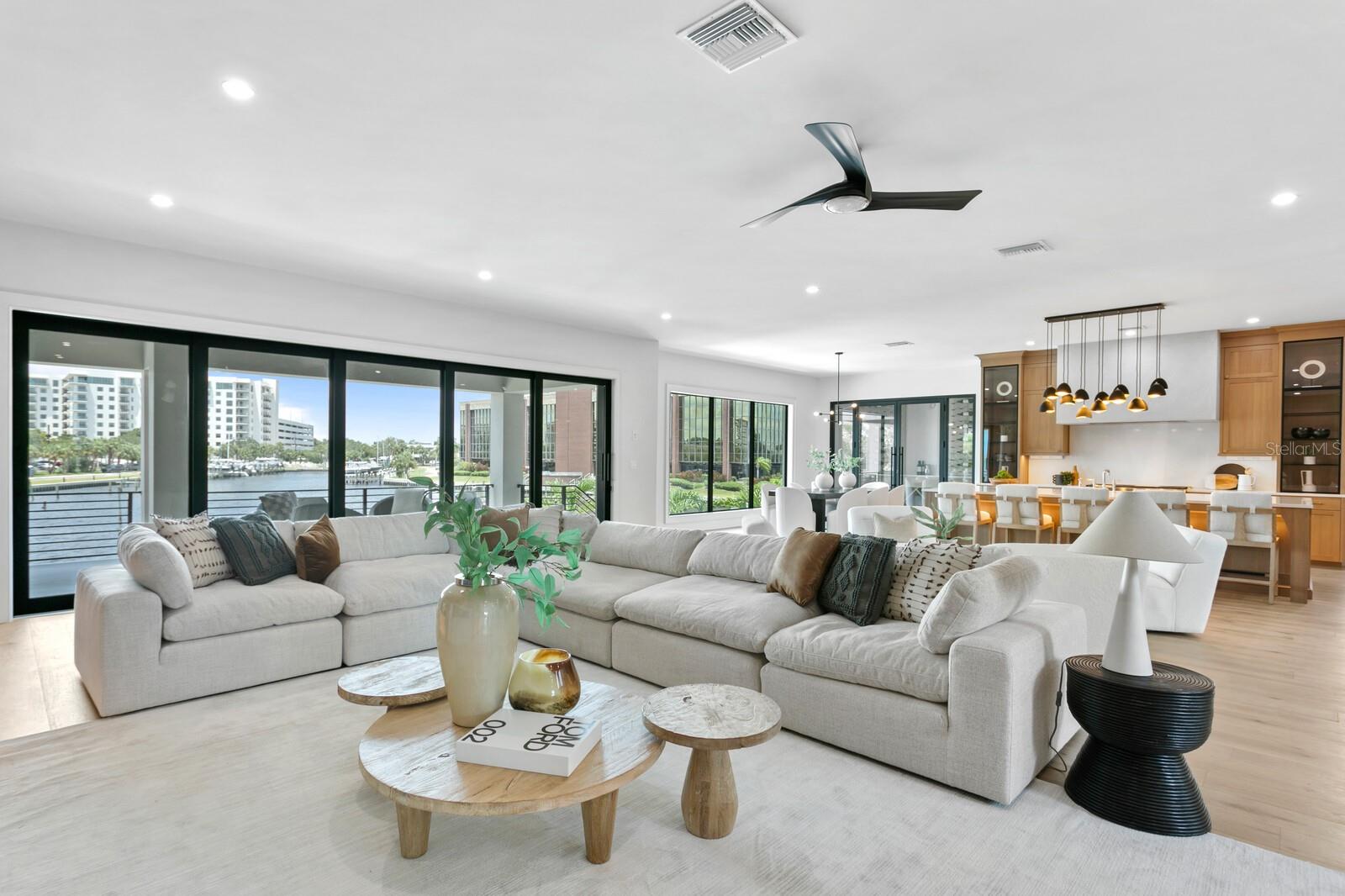 BAYSHORE ESTATES 4 - Residential