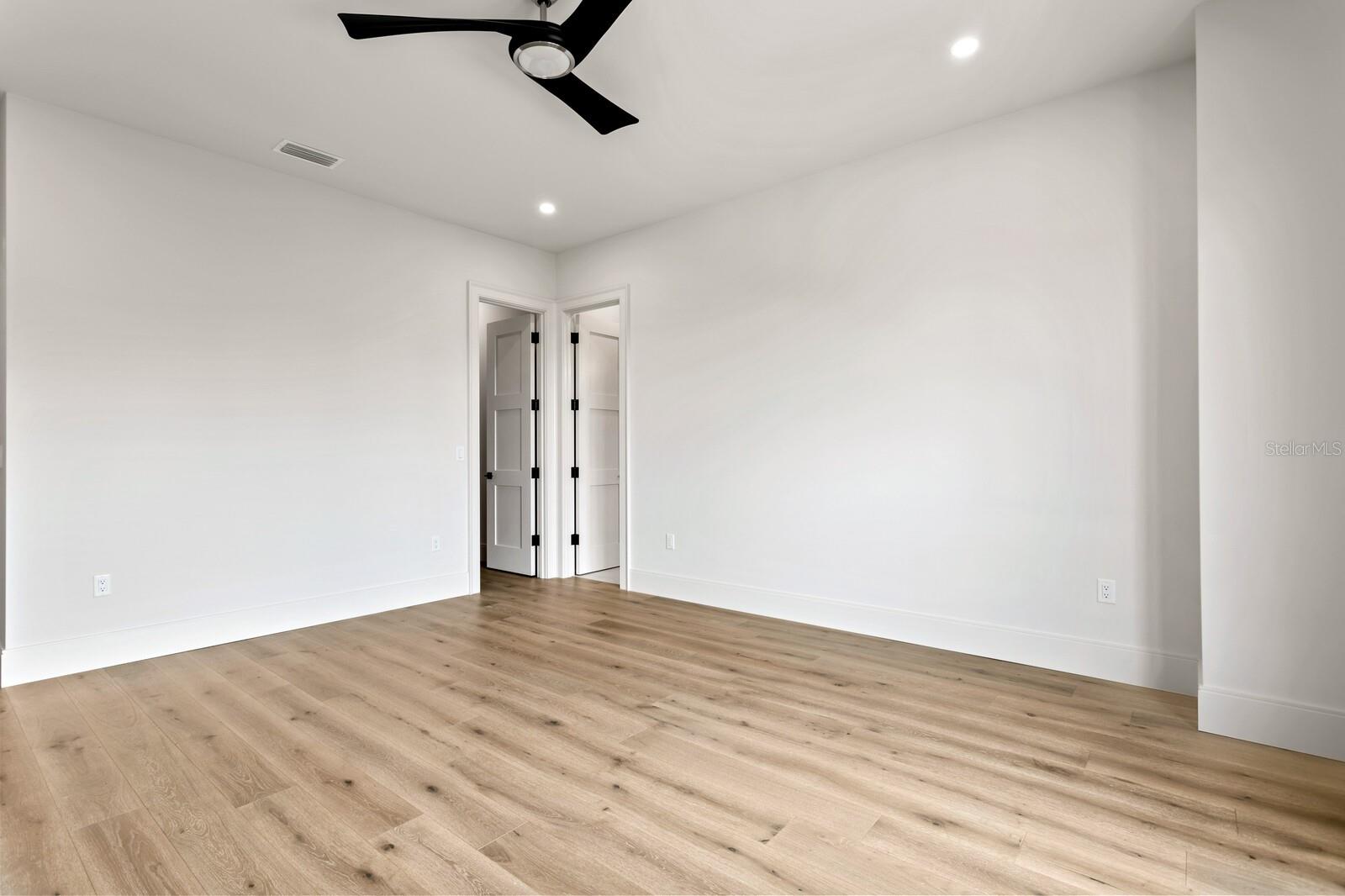 BAYSHORE ESTATES 4 - Residential