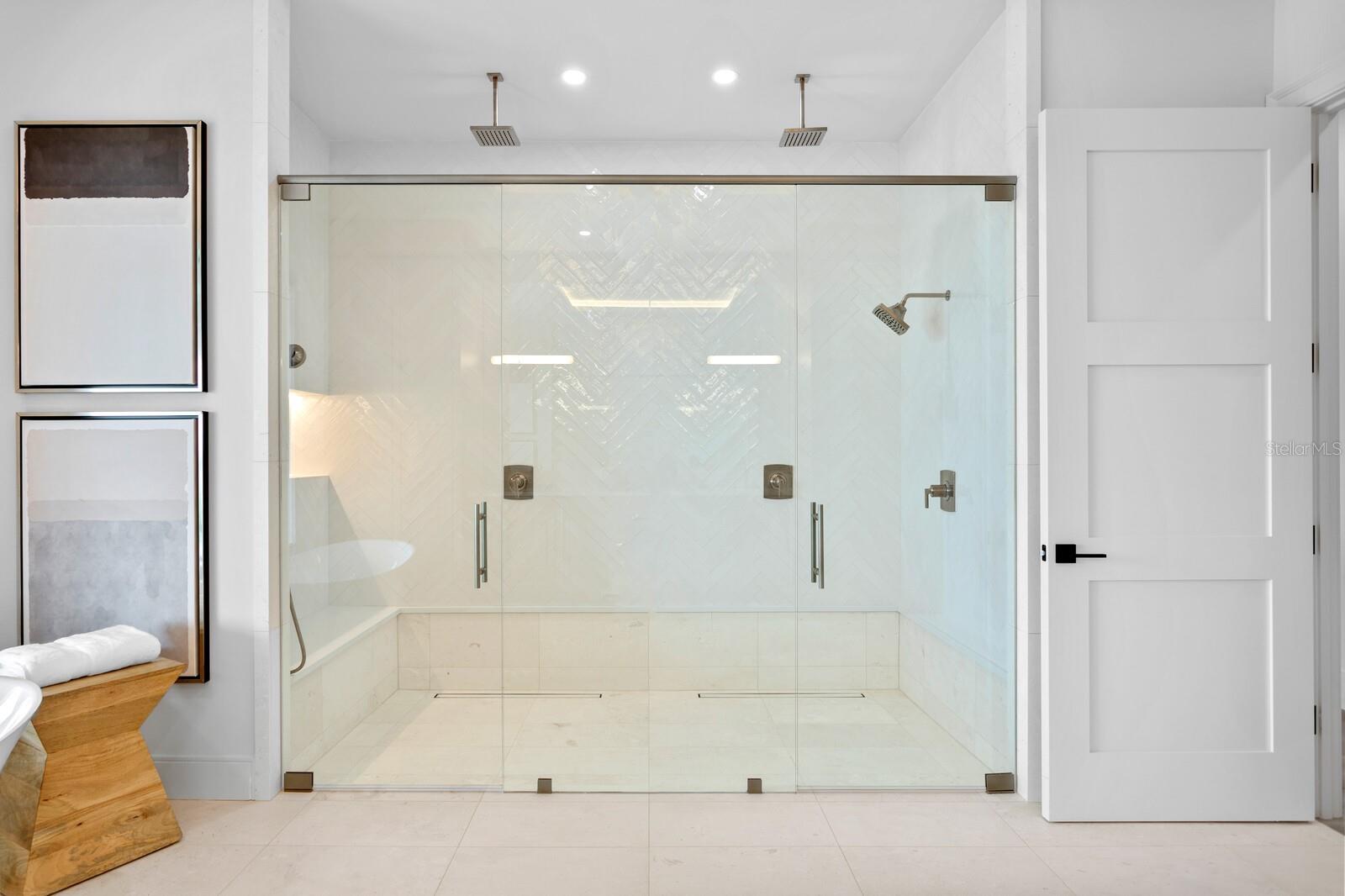 BAYSHORE ESTATES 4 - Residential