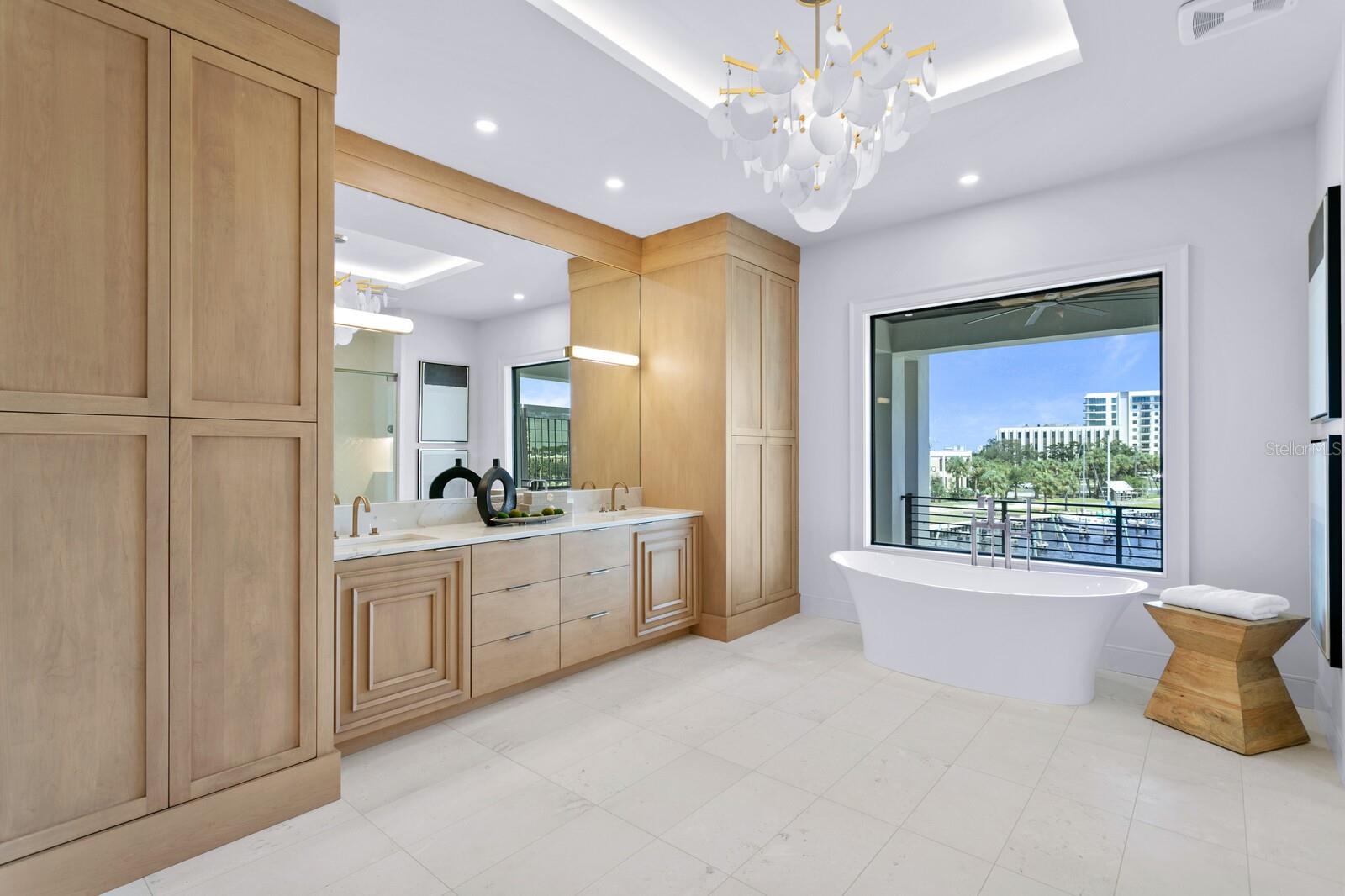 BAYSHORE ESTATES 4 - Residential