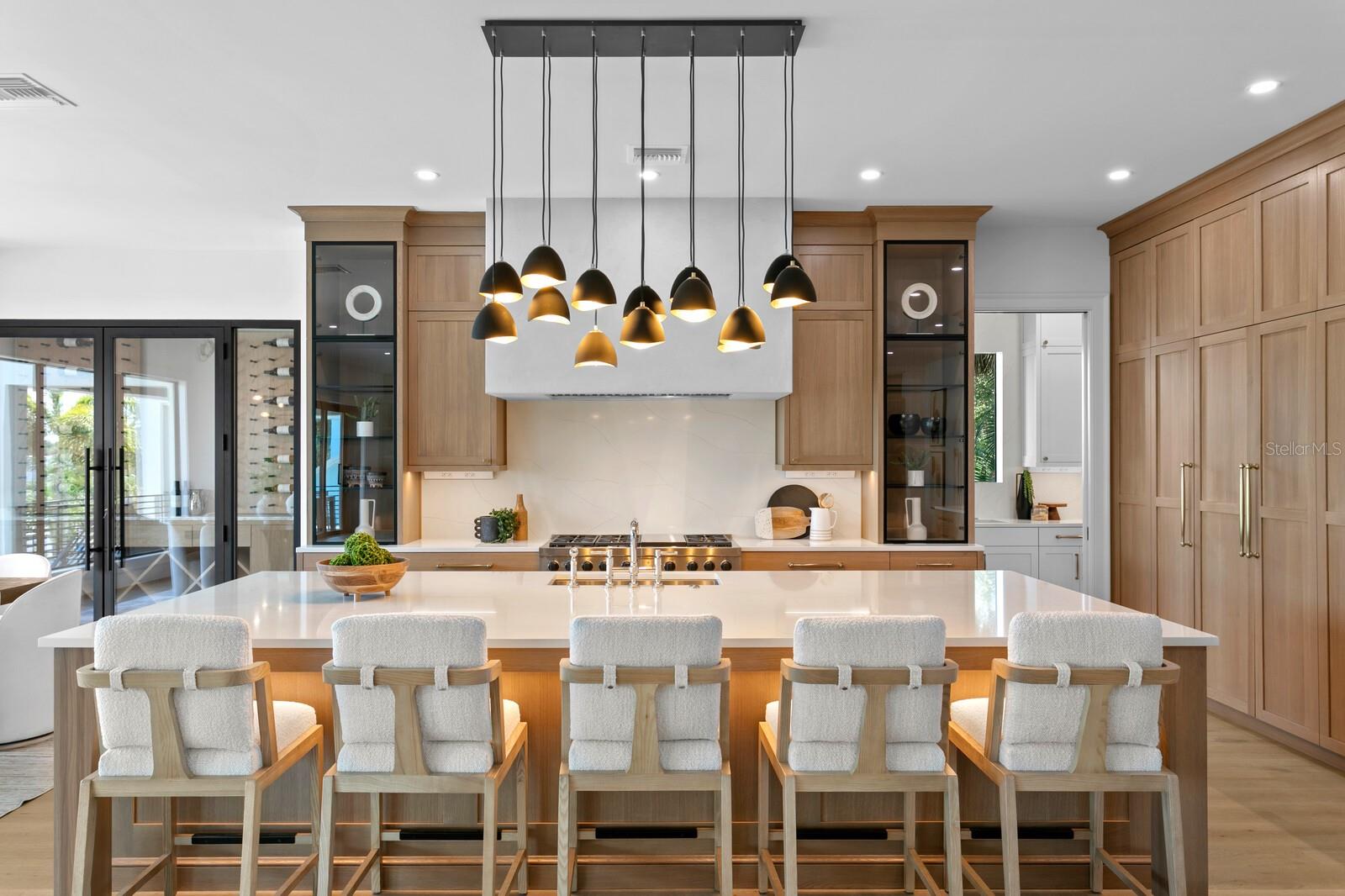 BAYSHORE ESTATES 4 - Residential