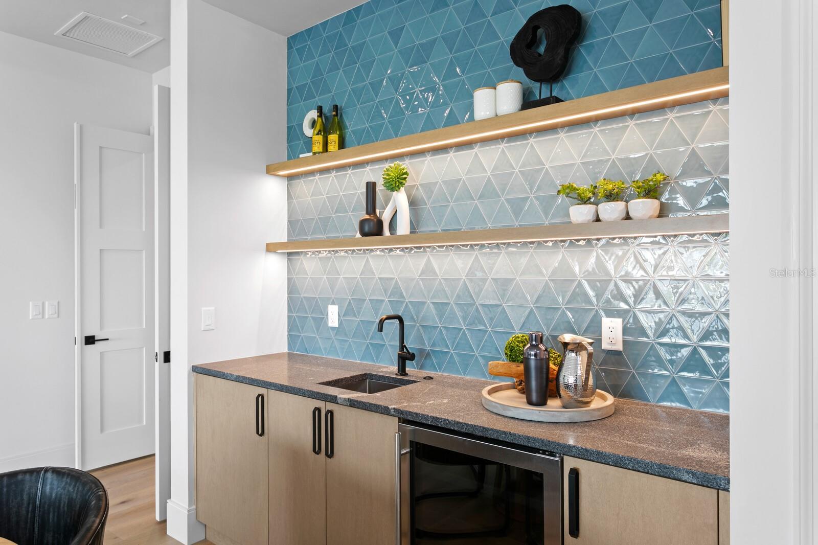 BAYSHORE ESTATES 4 - Residential