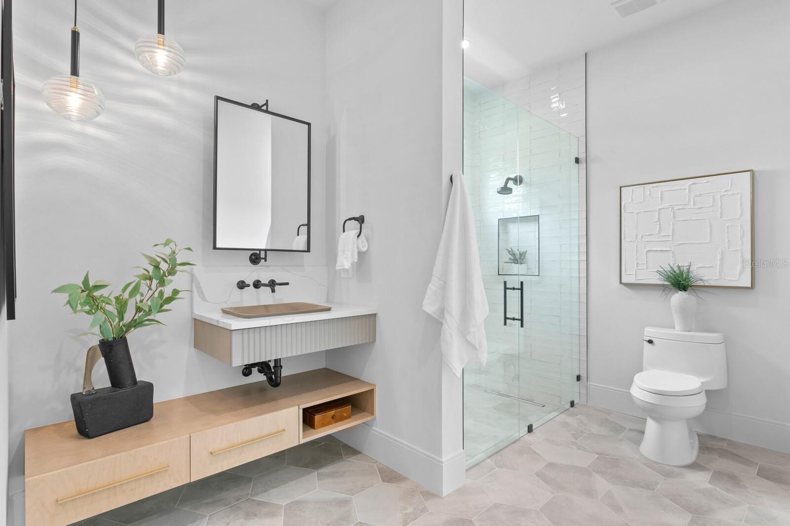 BAYSHORE ESTATES 4 - Residential