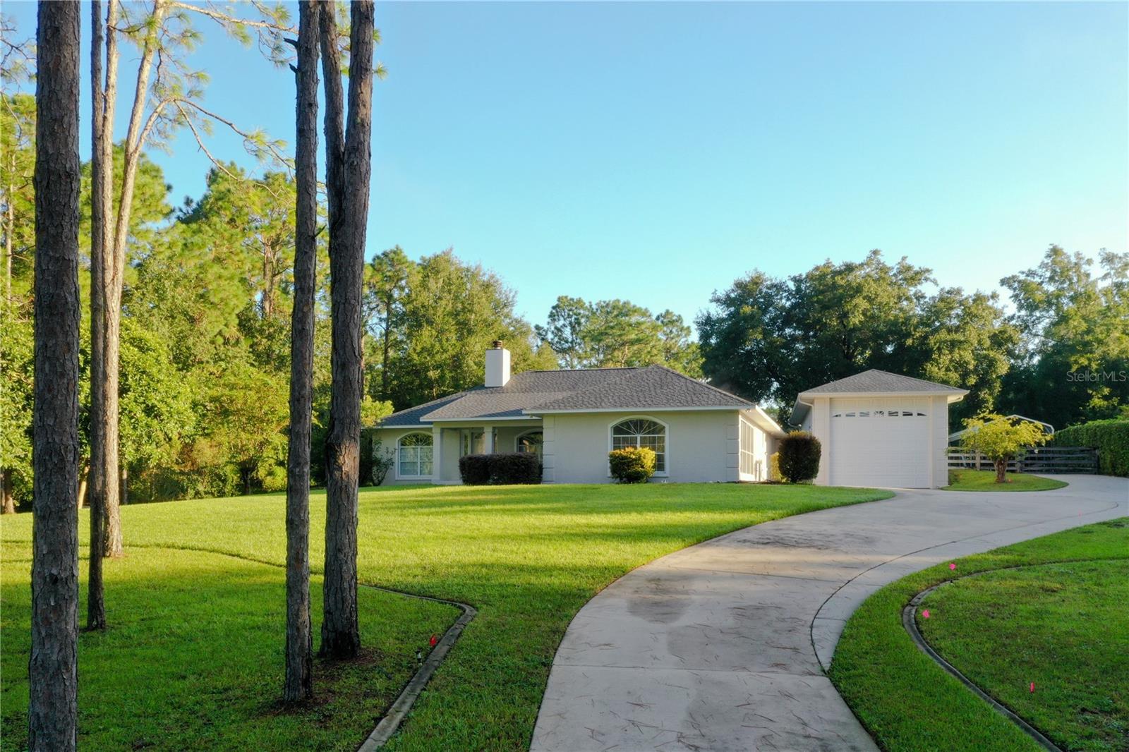 Photo 4 of 91 of 9585 SW 207TH CIRCLE house