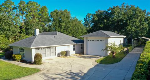 A home in DUNNELLON