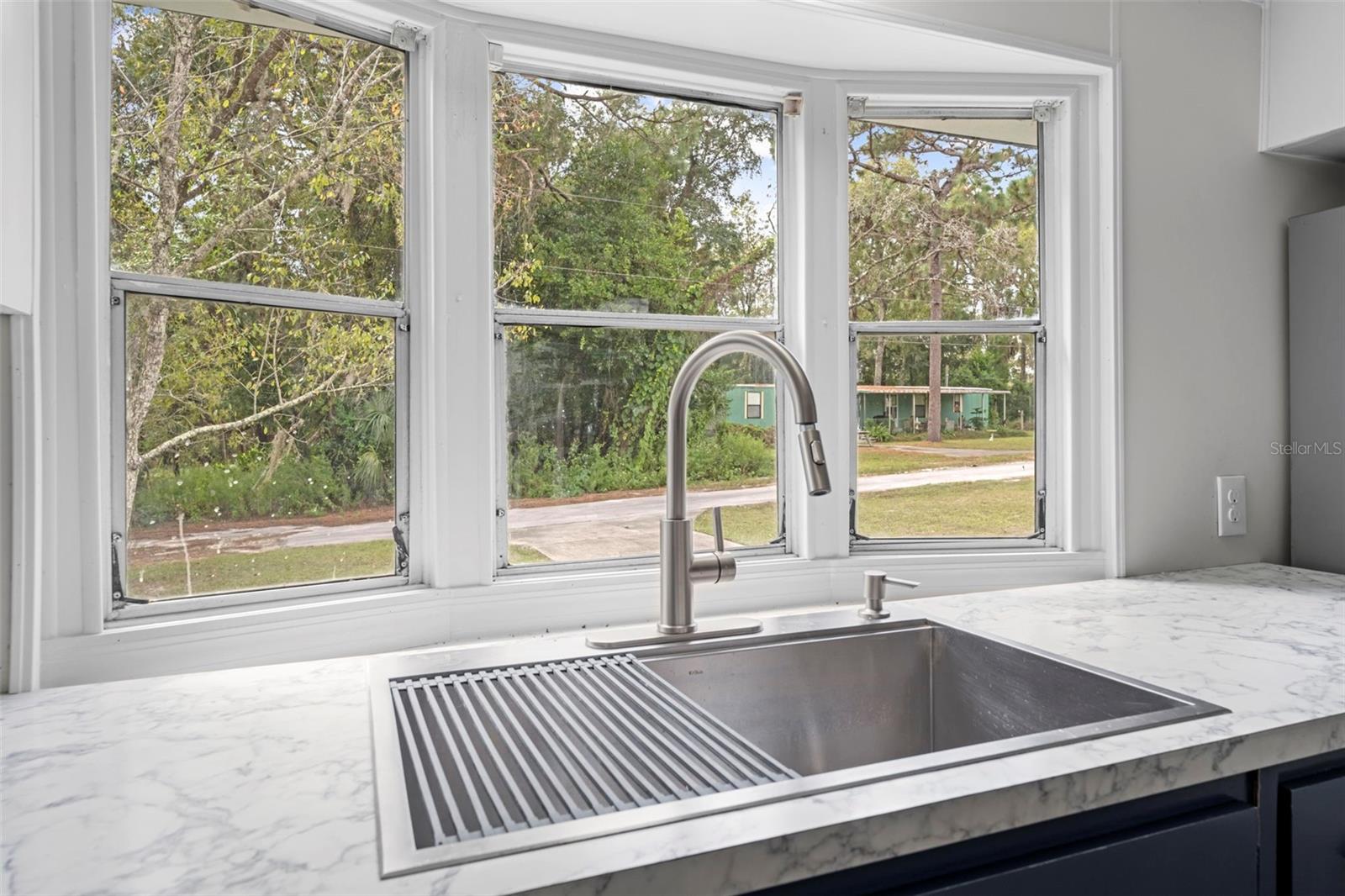 HOLIDAY ACRES UNIT 01 - Residential