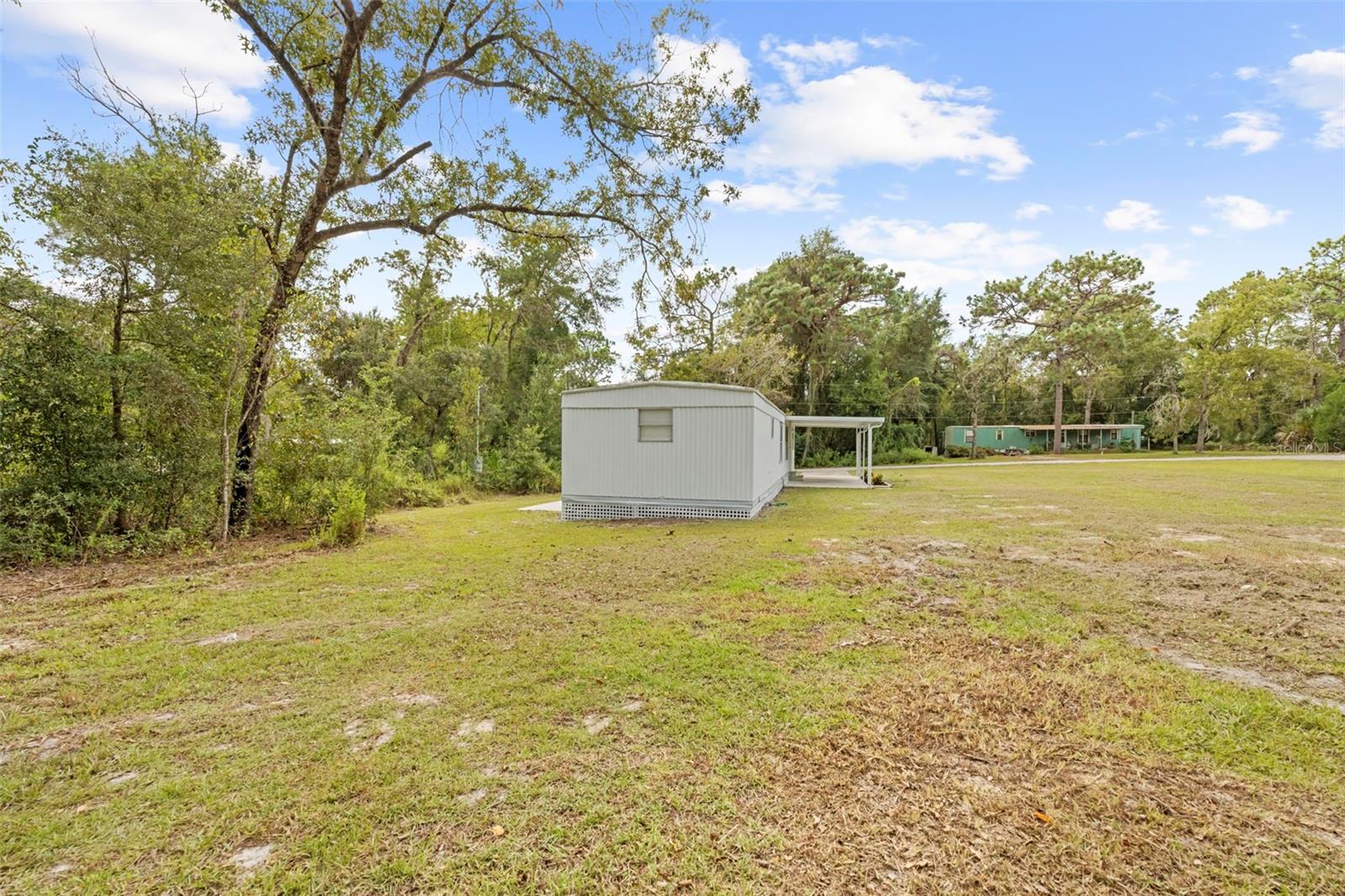 HOLIDAY ACRES UNIT 01 - Residential