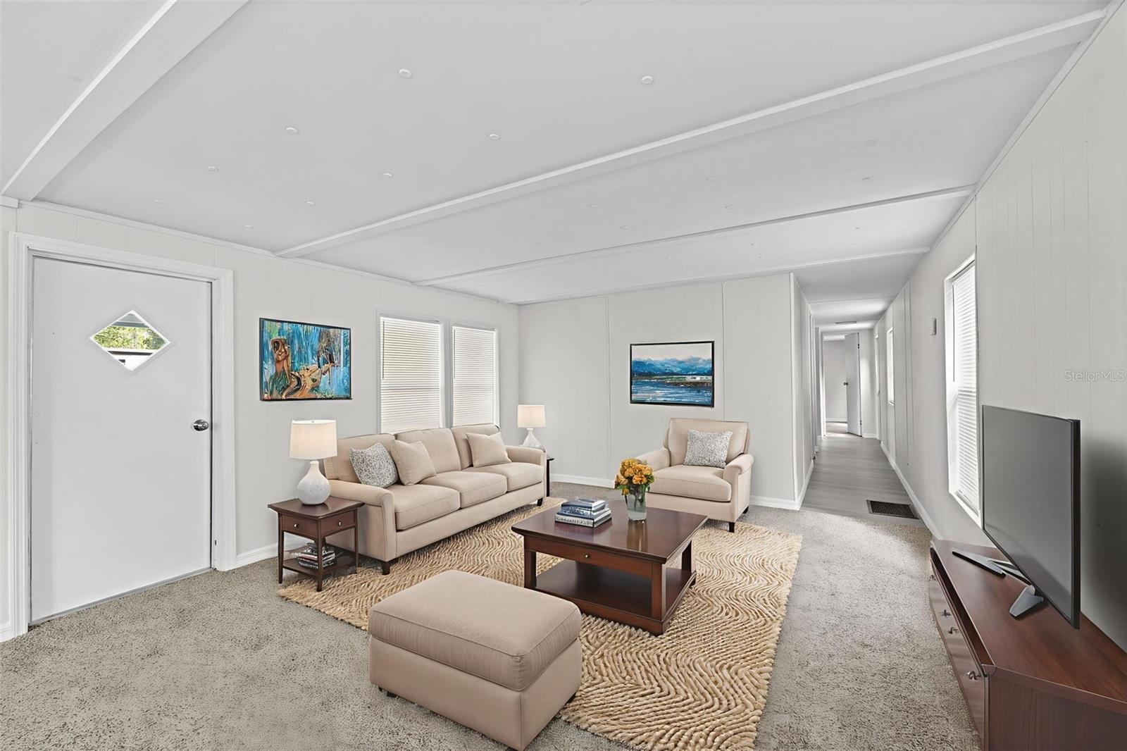 HOLIDAY ACRES UNIT 01 - Residential