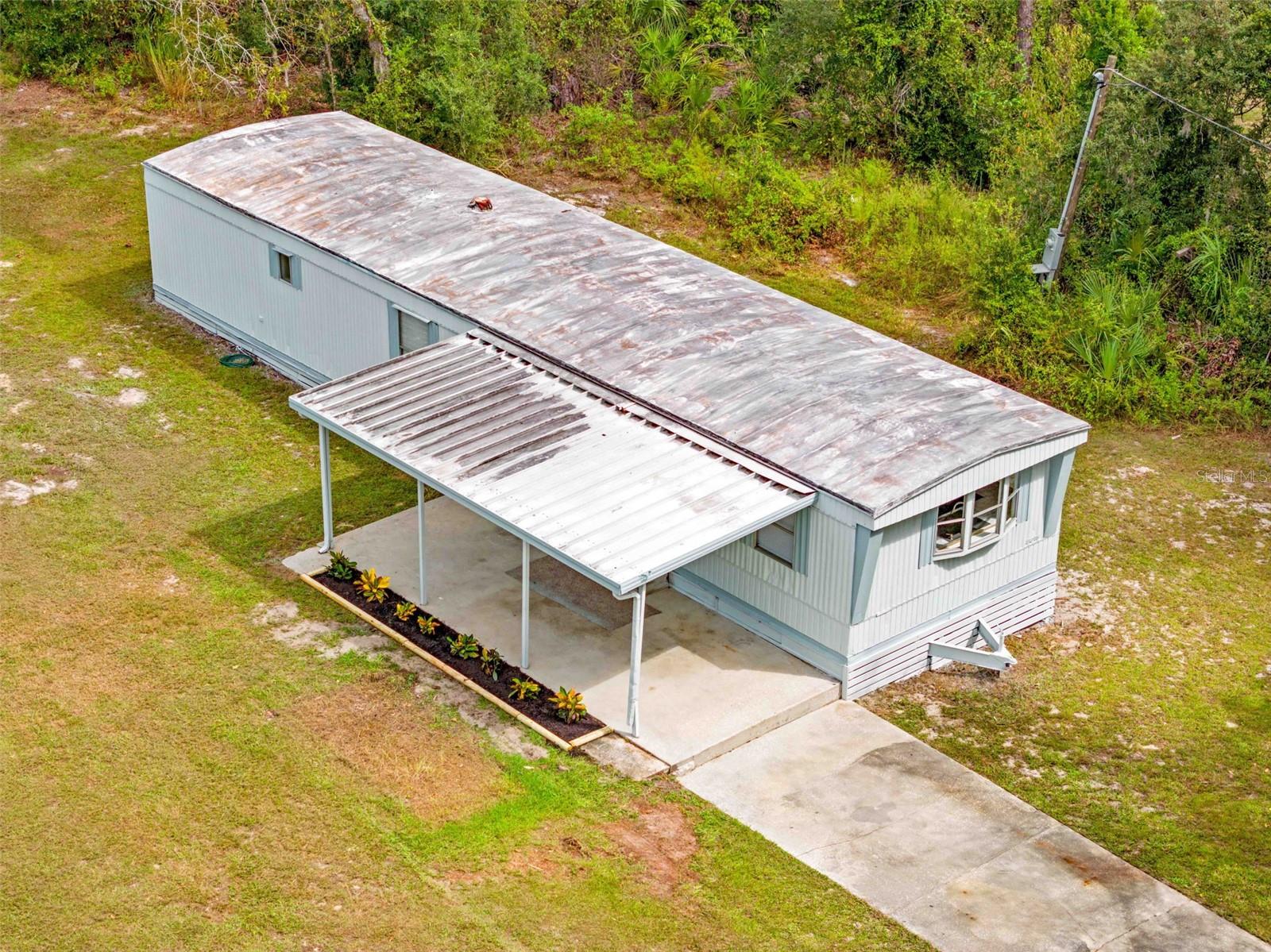 HOLIDAY ACRES UNIT 01 - Residential