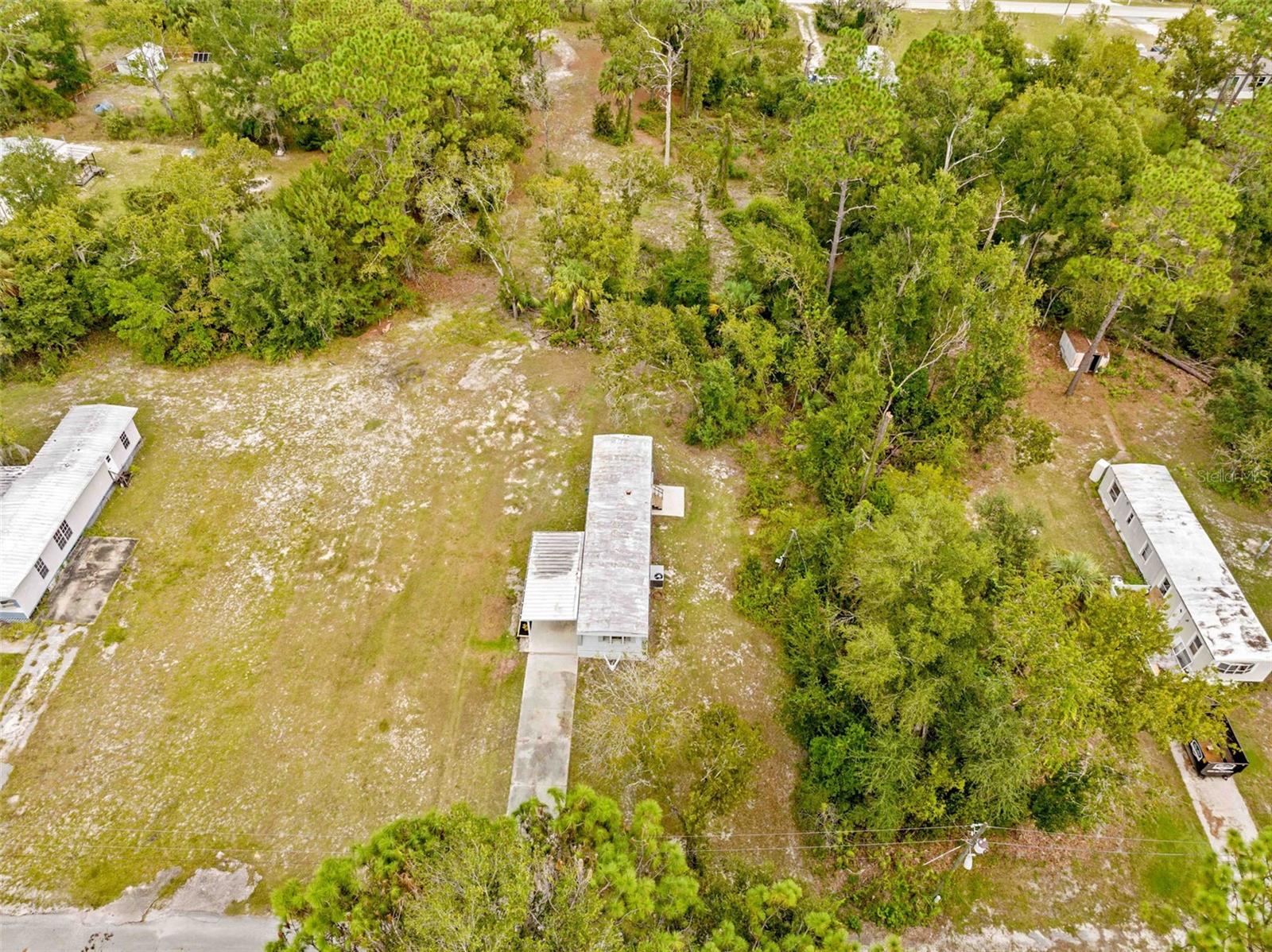 HOLIDAY ACRES UNIT 01 - Residential