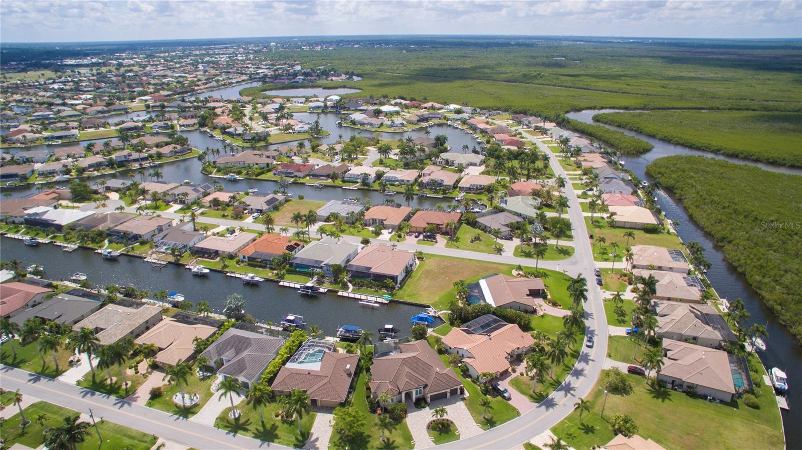 PUNTA GORDA ISLES SEC 15 - Land