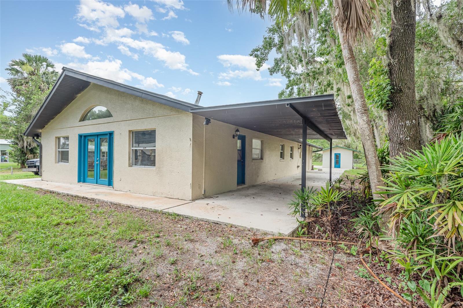 NO SUBDIVISION - Residential