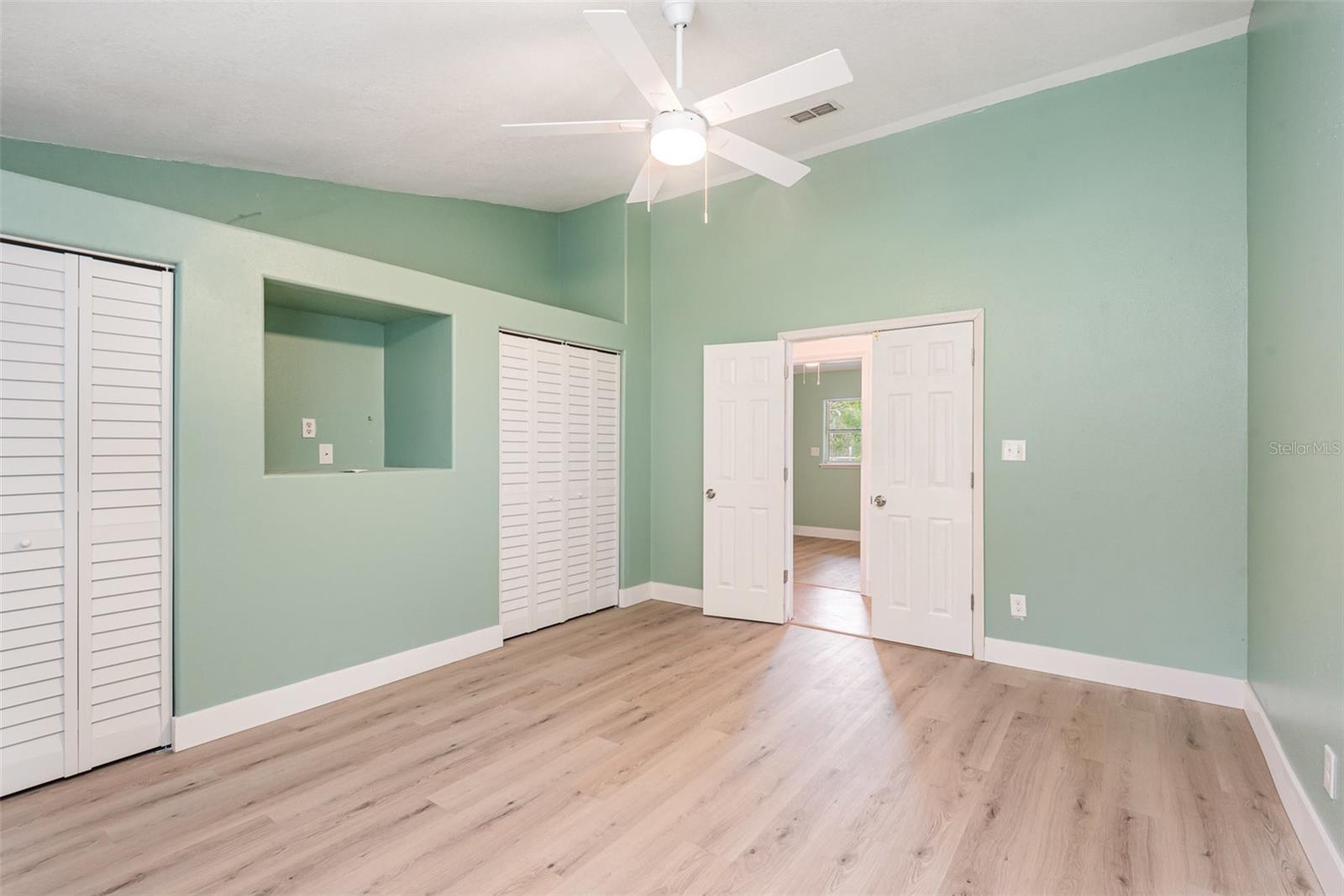 NO SUBDIVISION - Residential