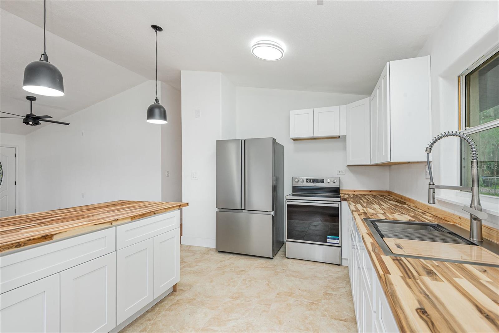 NO SUBDIVISION - Residential