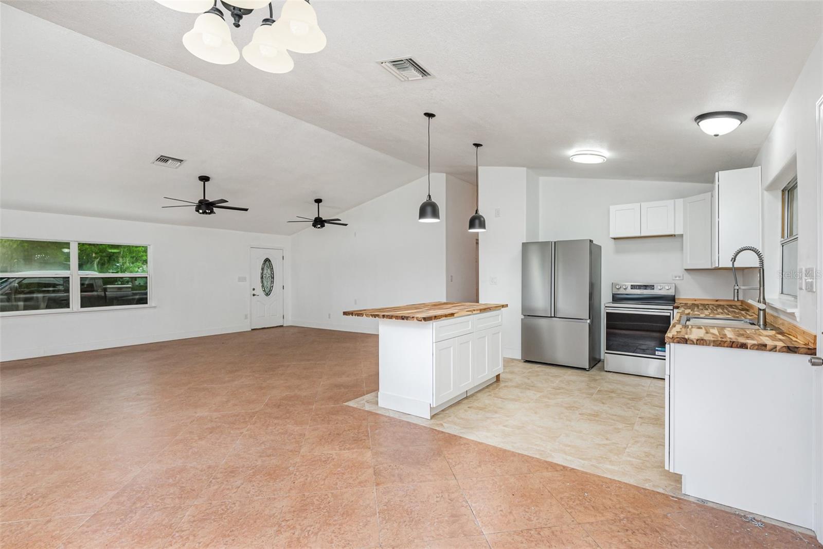 NO SUBDIVISION - Residential