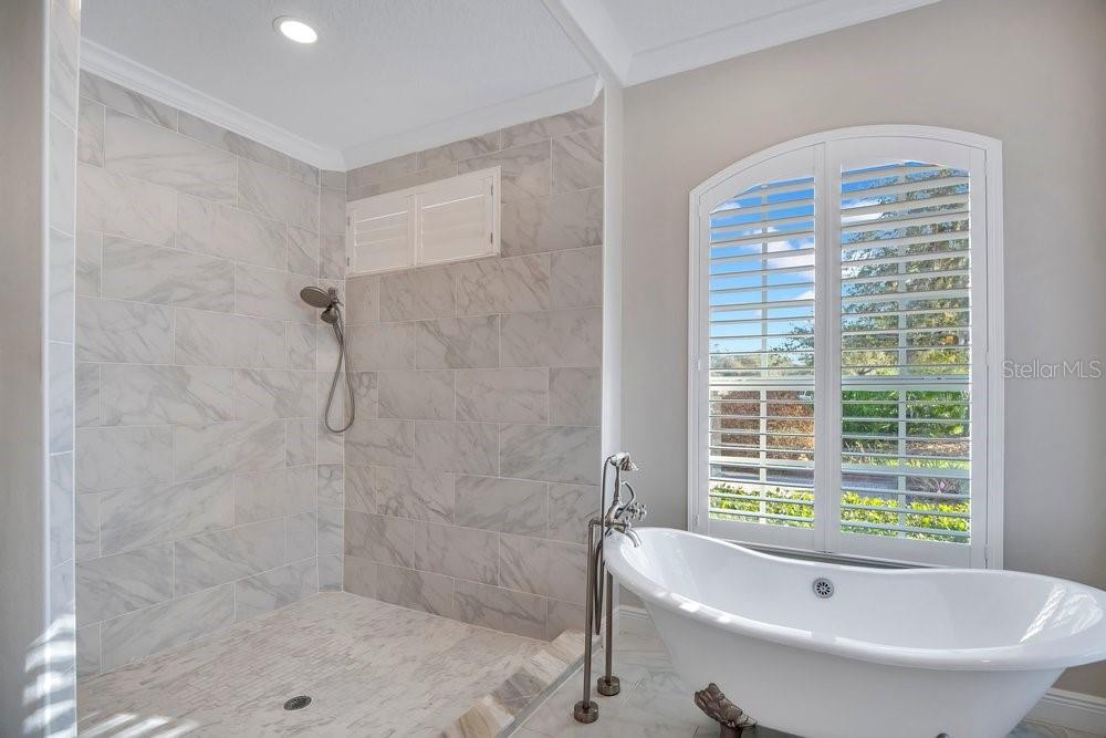 MAGNOLIA PLANTATION - Residential