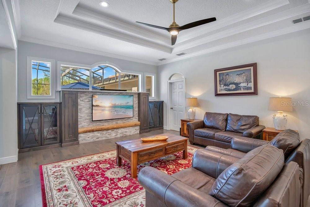 MAGNOLIA PLANTATION - Residential