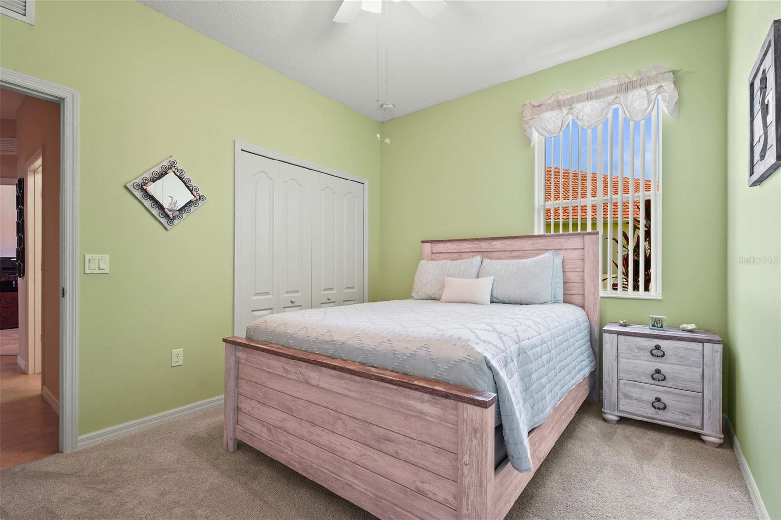 ARLINGTON COVE - Residential