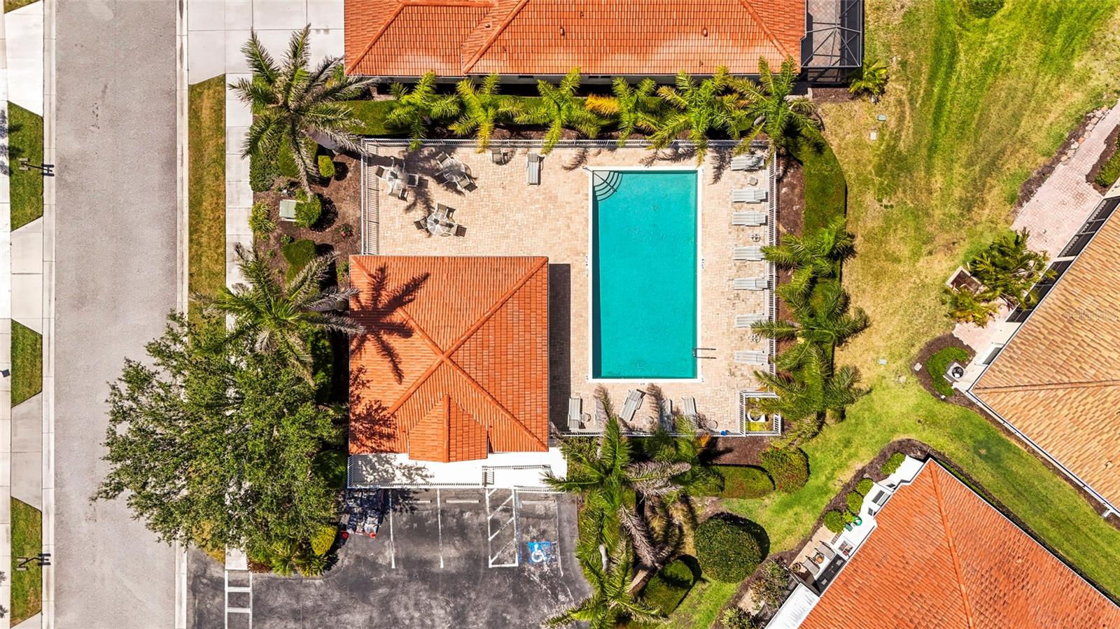 ARLINGTON COVE - Residential