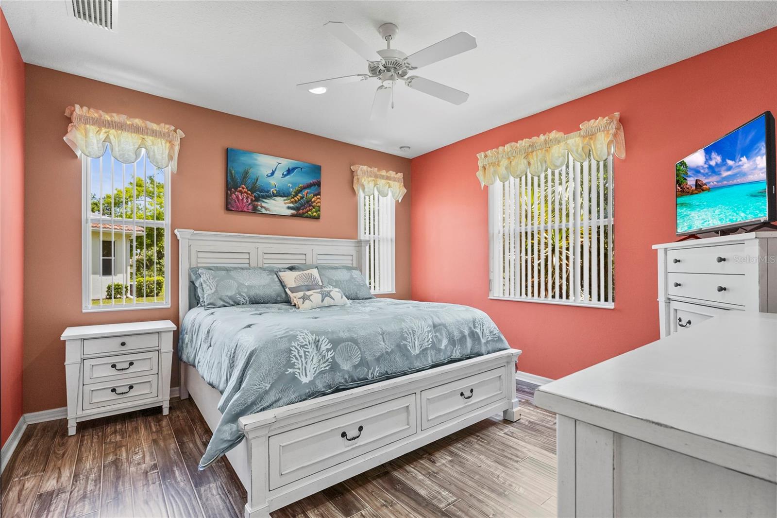 ARLINGTON COVE - Residential