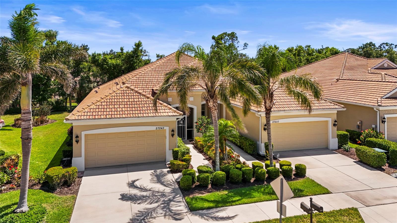 ARLINGTON COVE - Residential