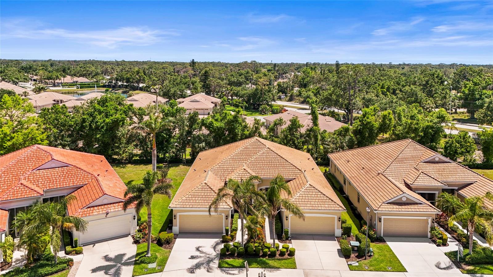 ARLINGTON COVE - Residential