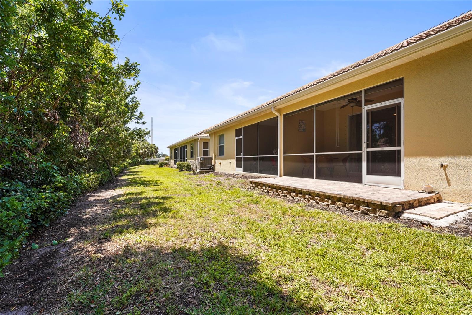 ARLINGTON COVE - Residential