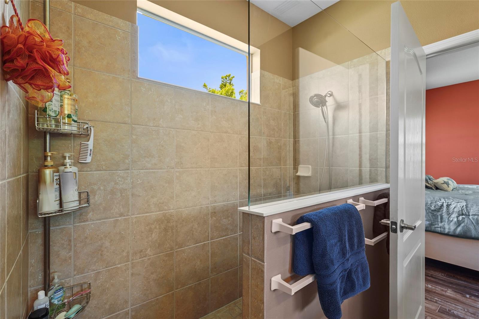 ARLINGTON COVE - Residential