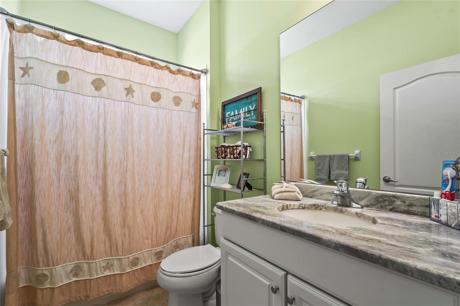 ARLINGTON COVE - Residential