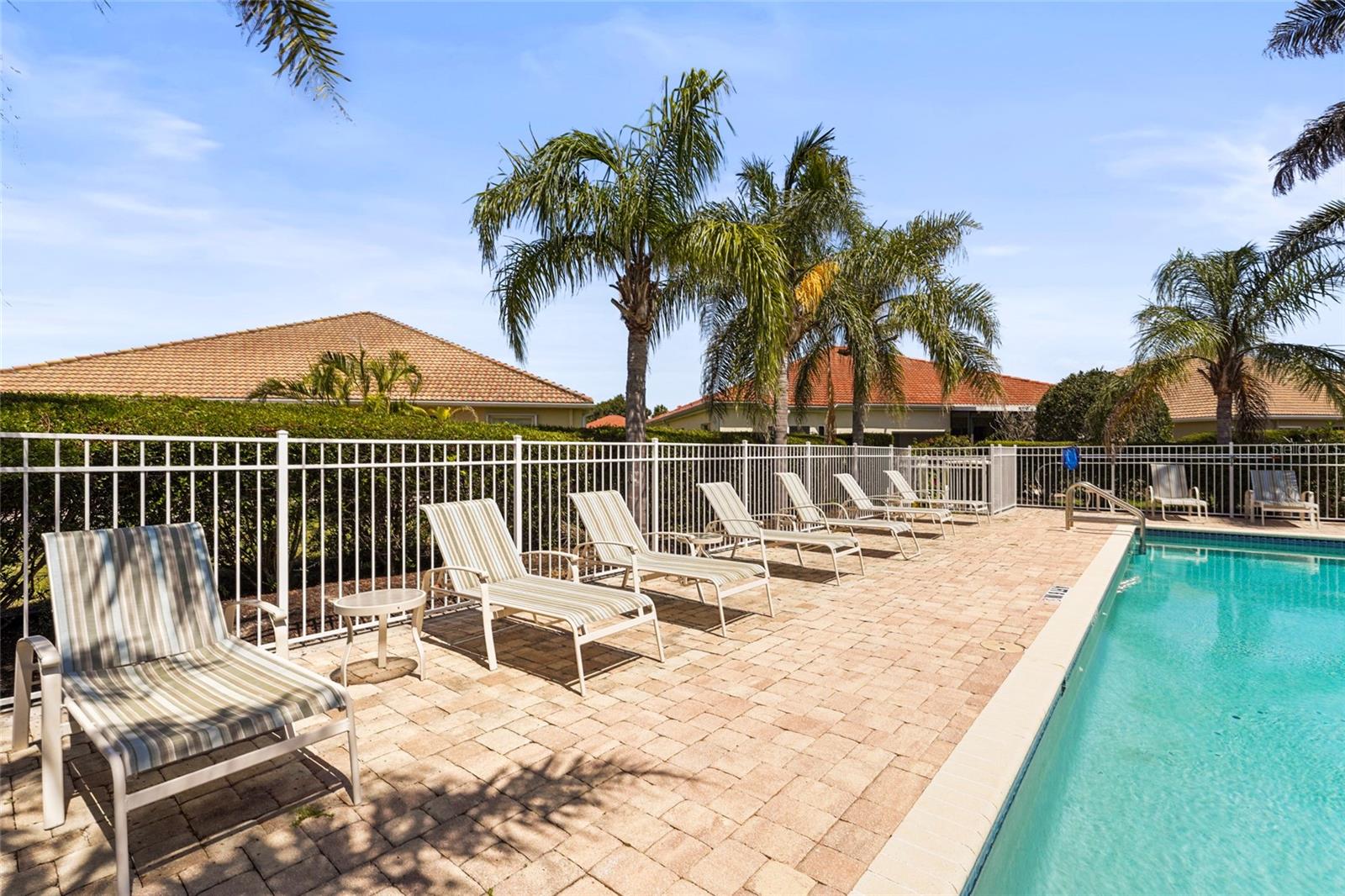 ARLINGTON COVE - Residential