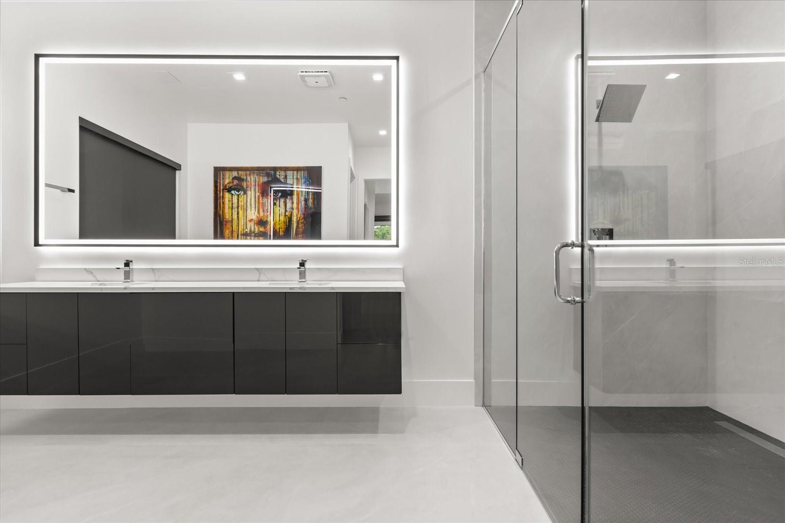 WATERSIDE - Residential