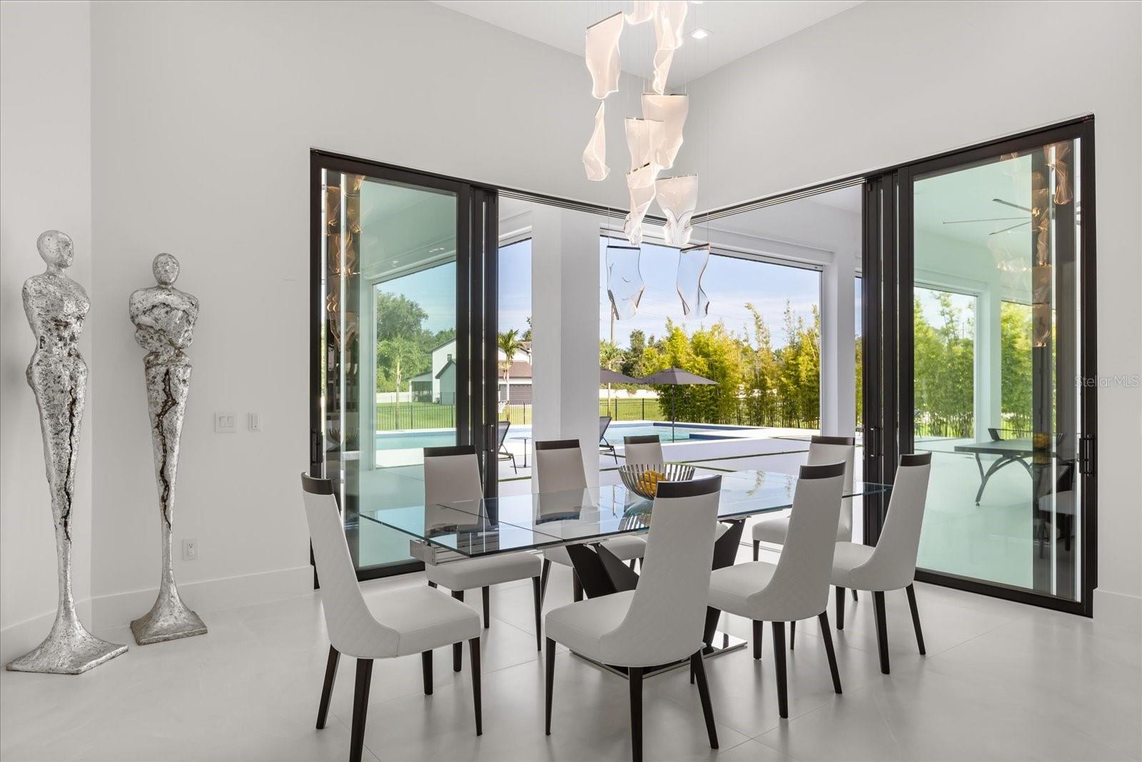 WATERSIDE - Residential