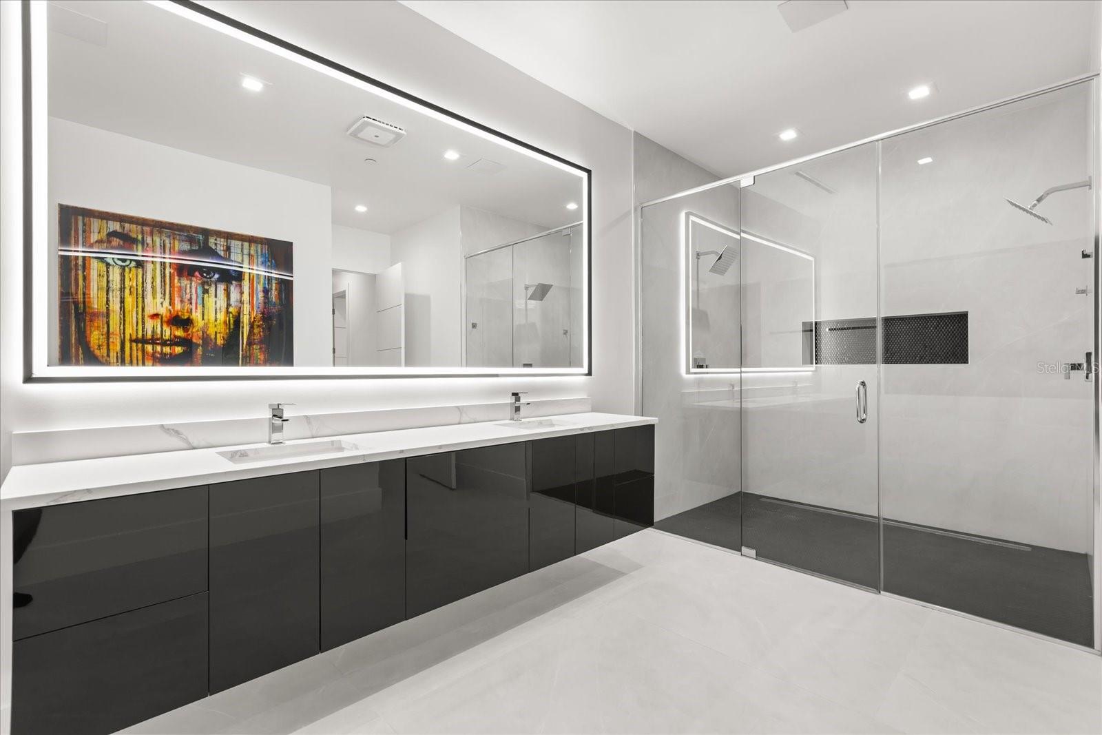 WATERSIDE - Residential