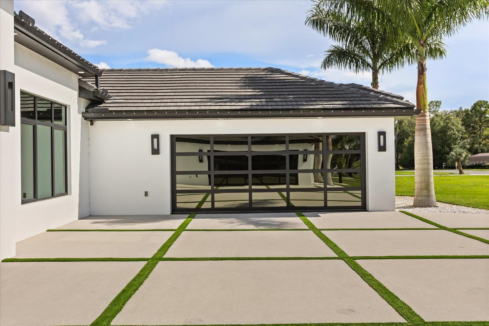 WATERSIDE - Residential