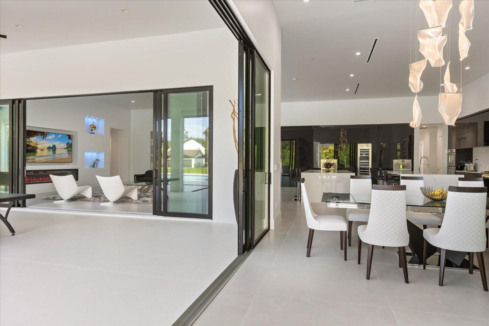 WATERSIDE - Residential