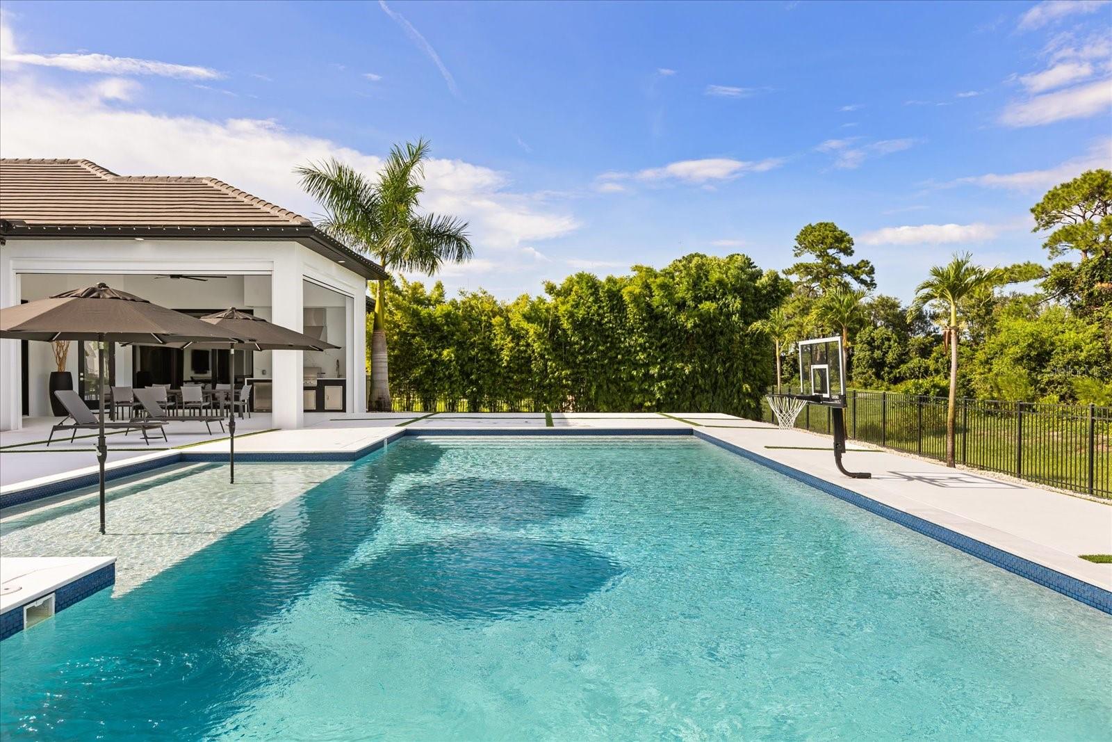 WATERSIDE - Residential