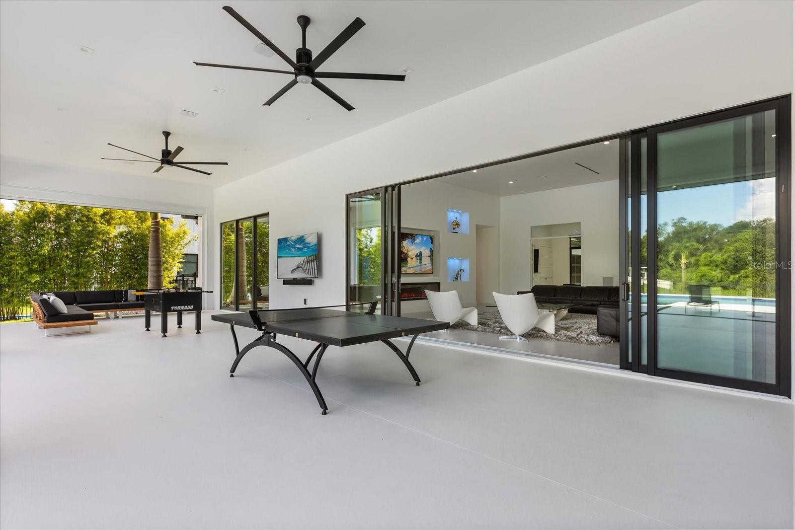 WATERSIDE - Residential