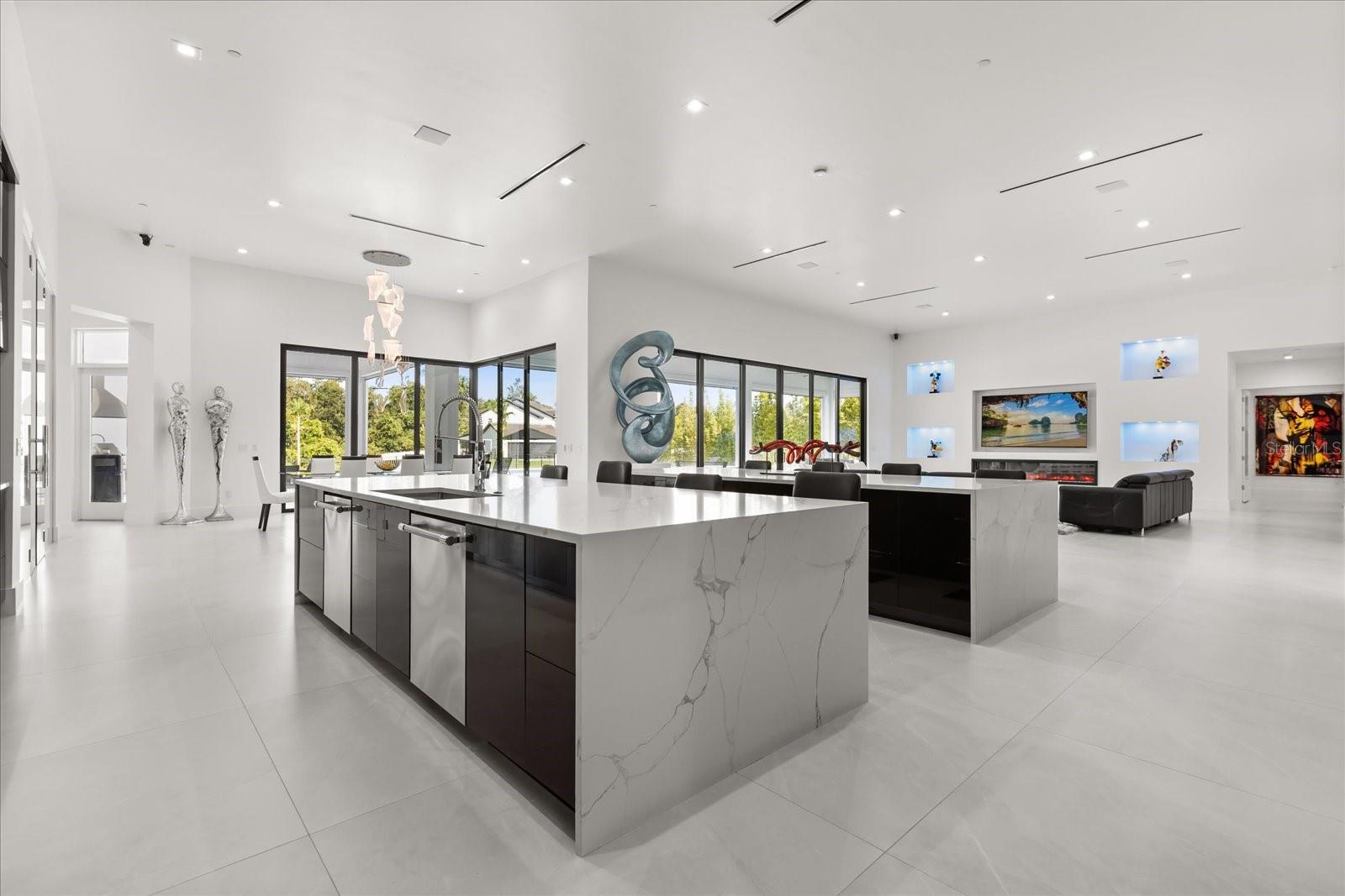 WATERSIDE - Residential