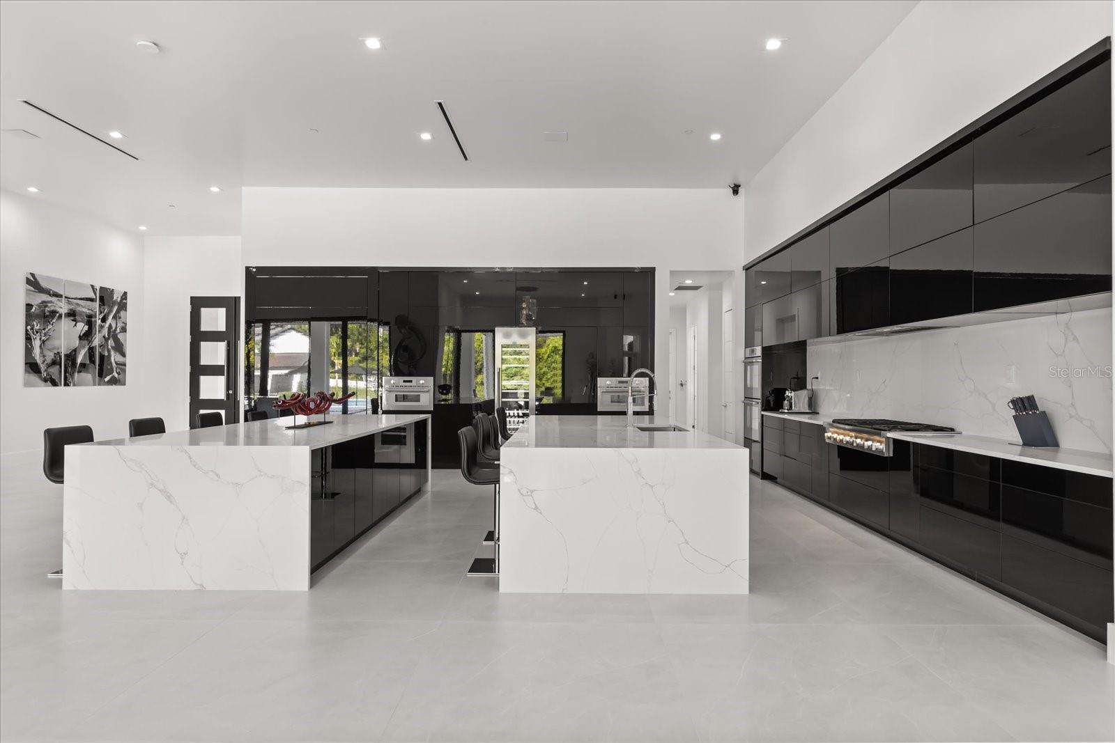 WATERSIDE - Residential