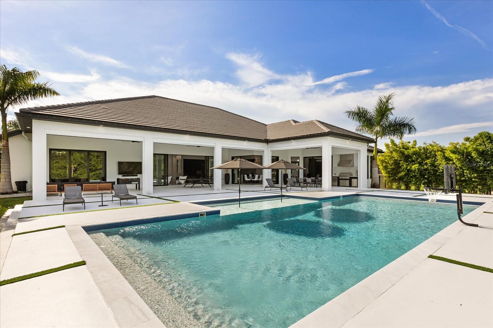 WATERSIDE - Residential