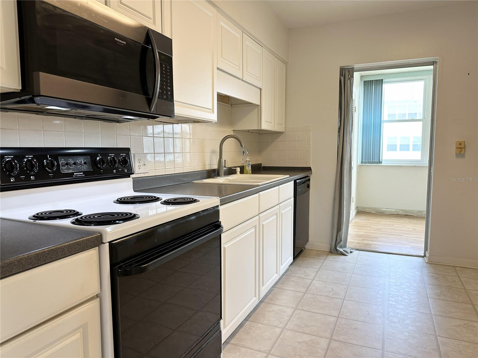 TYRONE GARDEN APTS CONDO - Residential