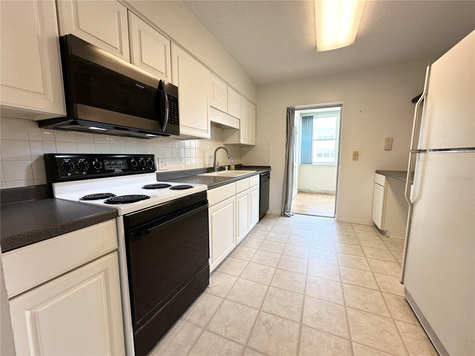 TYRONE GARDEN APTS CONDO - Residential