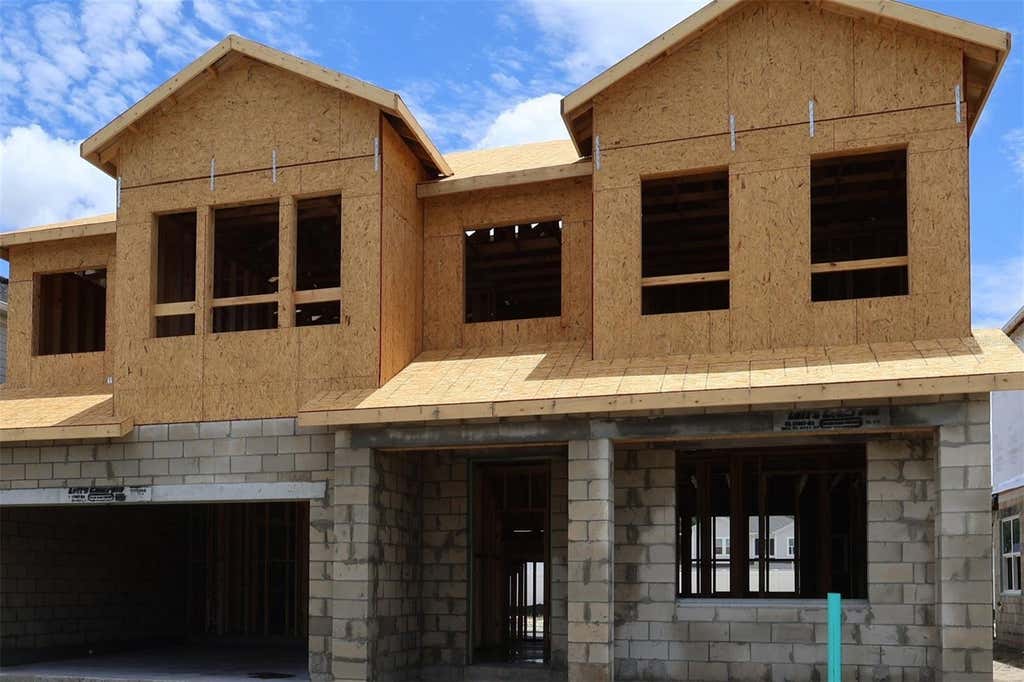 Photo of 829 River Stone Trail, Sanford, FL 32771 (MLS # O6429416)