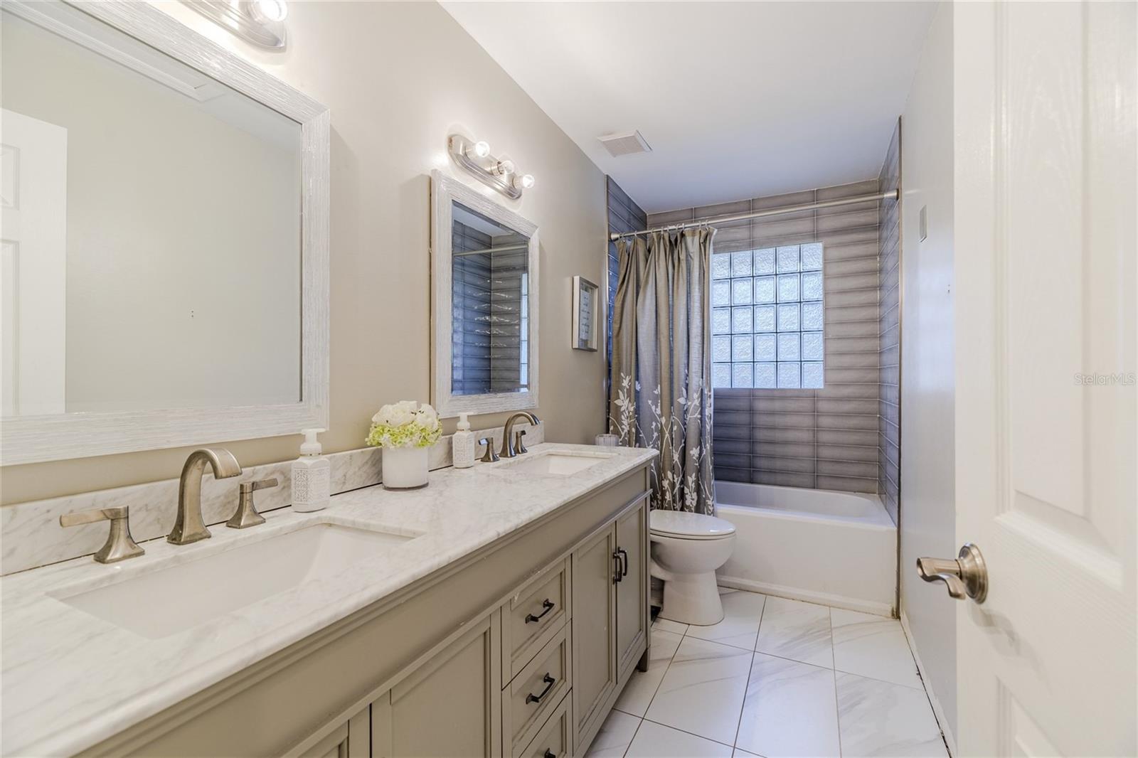 HIGHPOINT ACRES - Residential