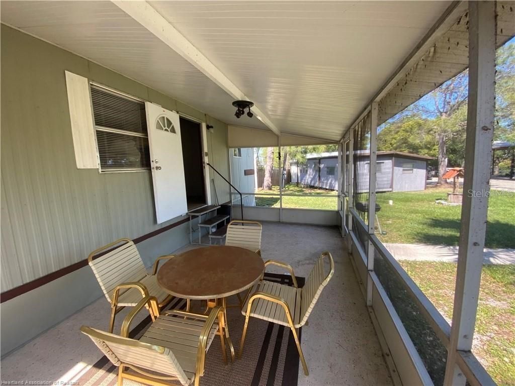 Photo of 1526 Fort Meade Rd, Frostproof, FL 33843 (MLS # K4903199)