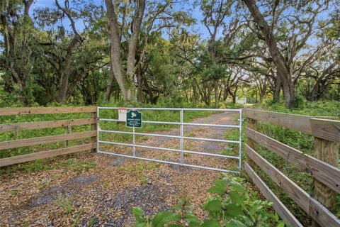 Tiny photo for 7112 Marsh Bend Trail, Wildwood, FL 34785 (MLS # G5114919)