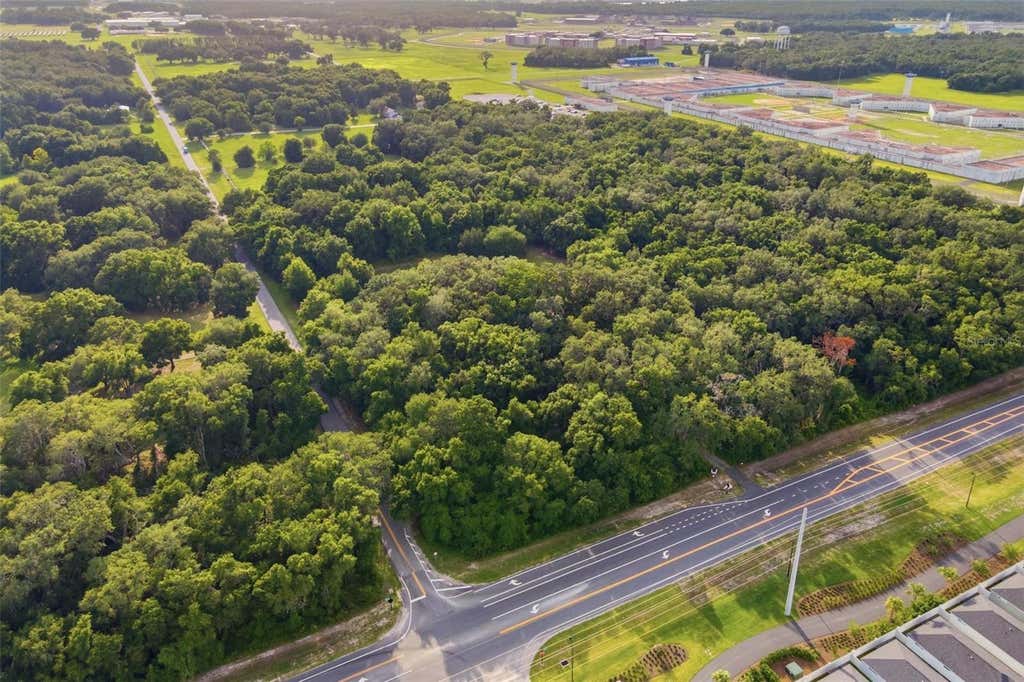 Photo of 7112 Marsh Bend Trail, Wildwood, FL 34785 (MLS # G5114919)