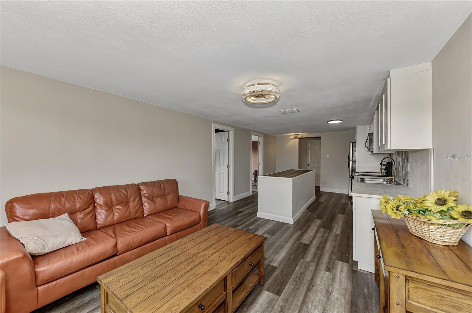 WARM MINERAL SPGS - Residential Lease